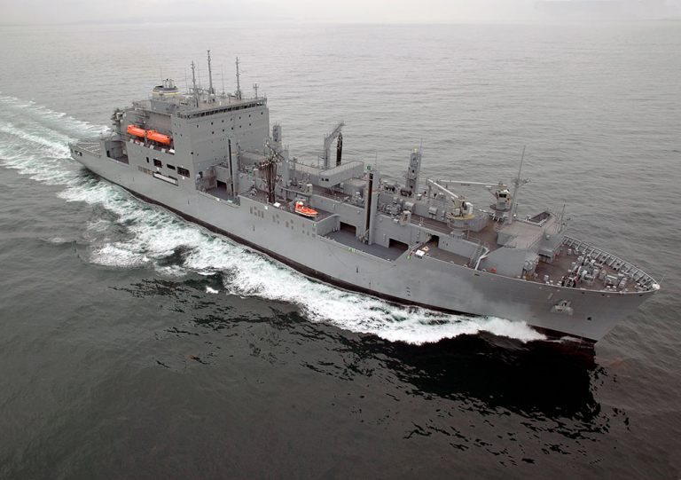 Lewis-and-Clark_T-AKE-1-Underway